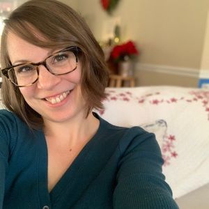 Meet your Posher, Rebekah